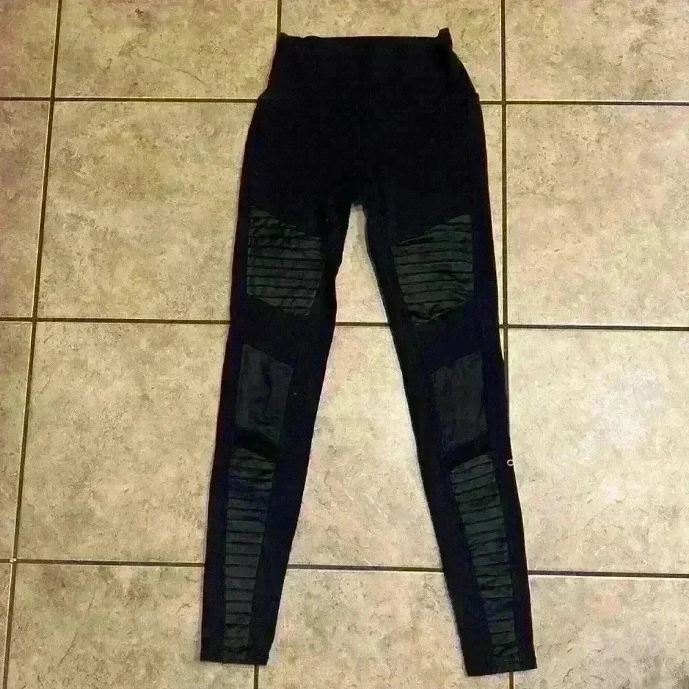 Alo Moto leggings - Picture 2 of 5